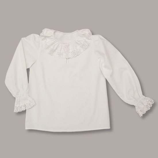 Cracow blouse with lace